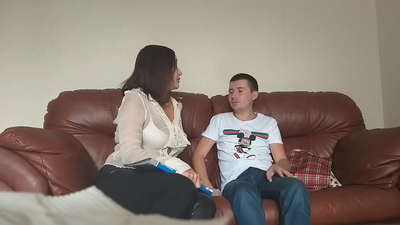 นักเรียนขี้อายระยำครูที่ไม่รู้จักพอ (Milf Alina Tumanova)